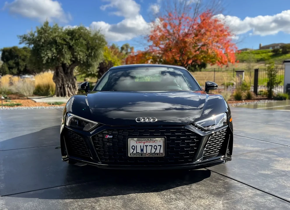 2023 Audi 4S R8 - Image 2 of 6