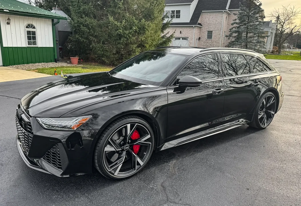 2023 Audi C8 RS6 - Image 6 of 6