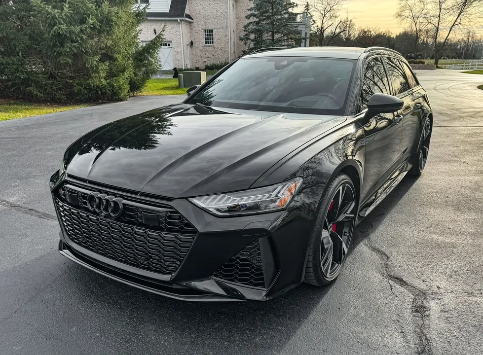 2023 Audi C8 RS6 - Image 5 of 6