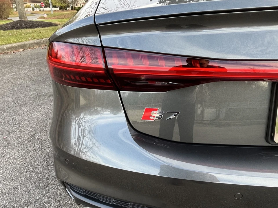 2023 Audi C8 S7 - Image 24 of 31