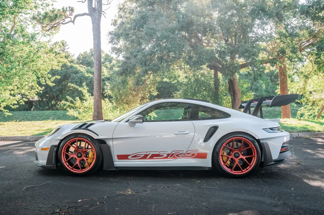 2024 Porsche 992 GT3 RS - Image 3 of 6