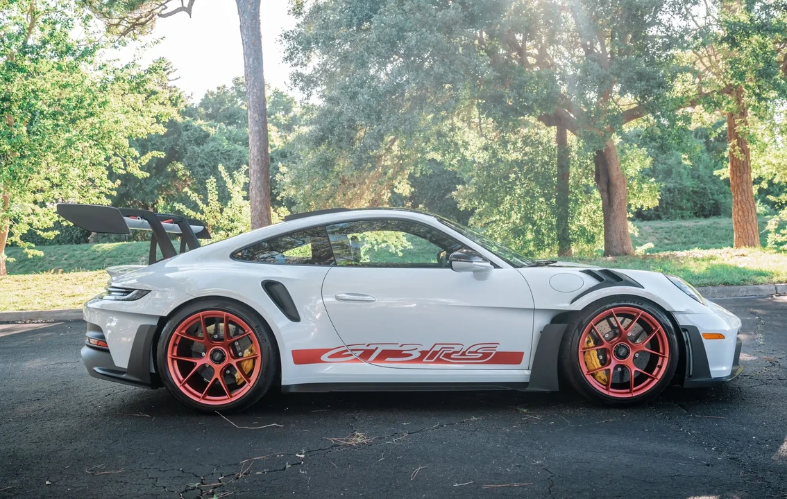 2024 Porsche 992 GT3 RS - Image 5 of 6