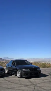 2 04 bmw both runs and drive