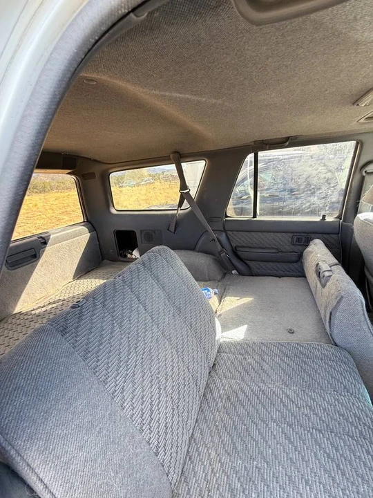 1994 Toyota 4Runner 2nd Gen - Image 9 of 10