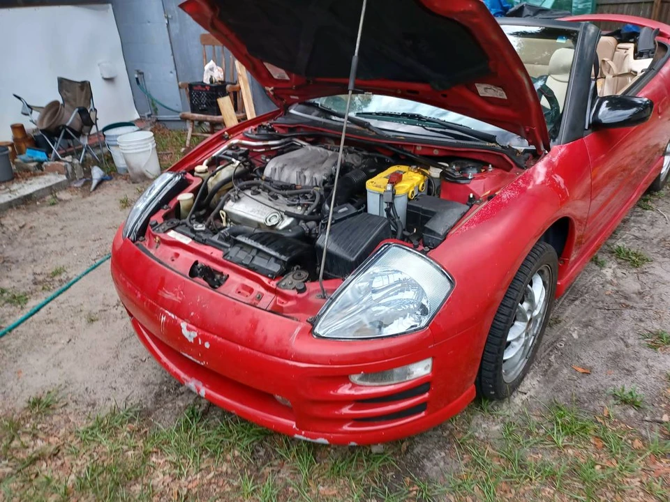 2004 Mitsubishi Eclipse 3rd Gen - Image 6 of 12