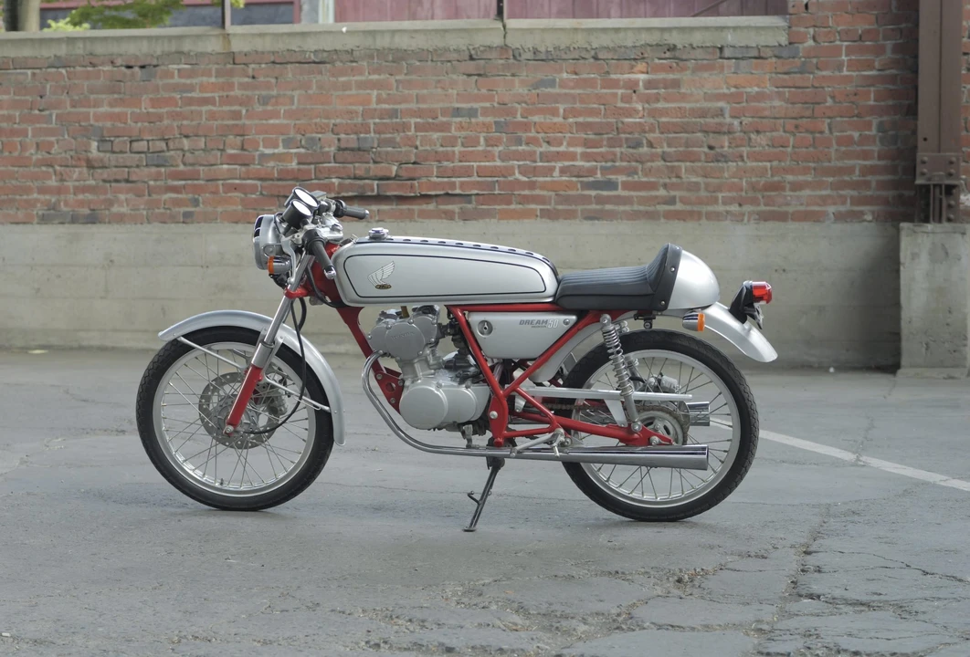 1997 Honda CB50R - Image 10 of 31