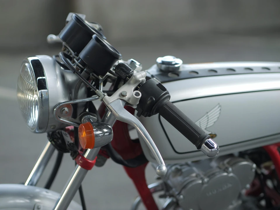 1997 Honda CB50R - Image 20 of 31