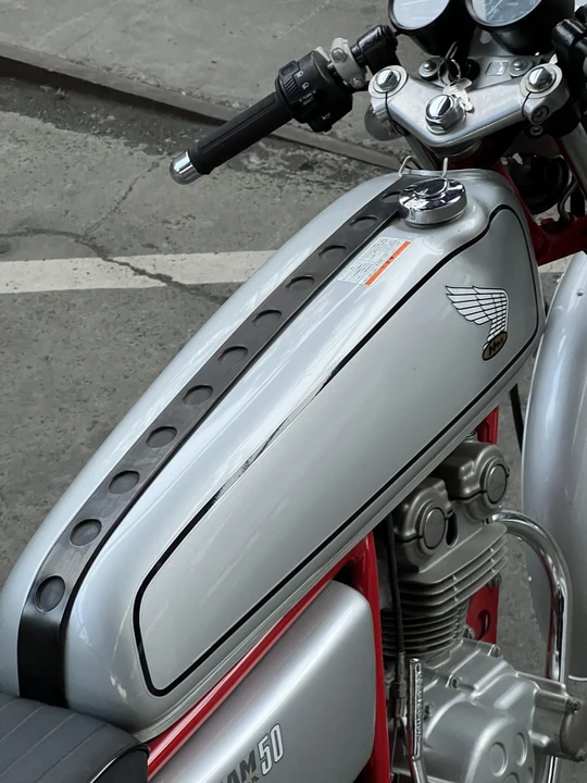 1997 Honda CB50R - Image 13 of 31