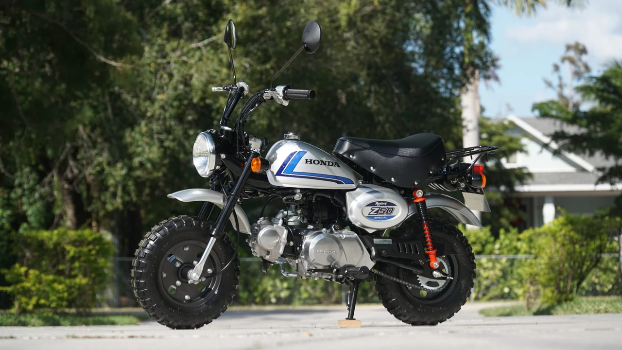 2004 Honda Motorcycles - Image 23 of 31