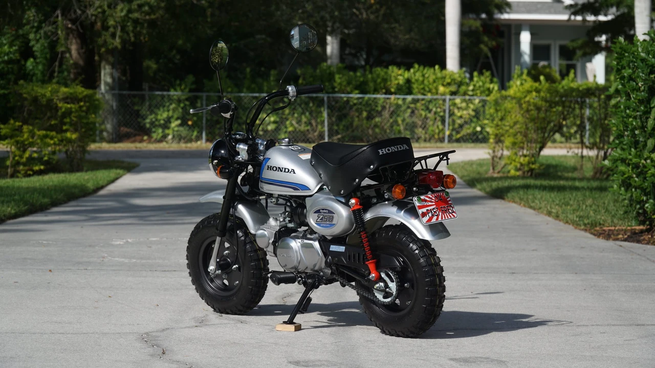 2004 Honda Motorcycles - Image 15 of 31