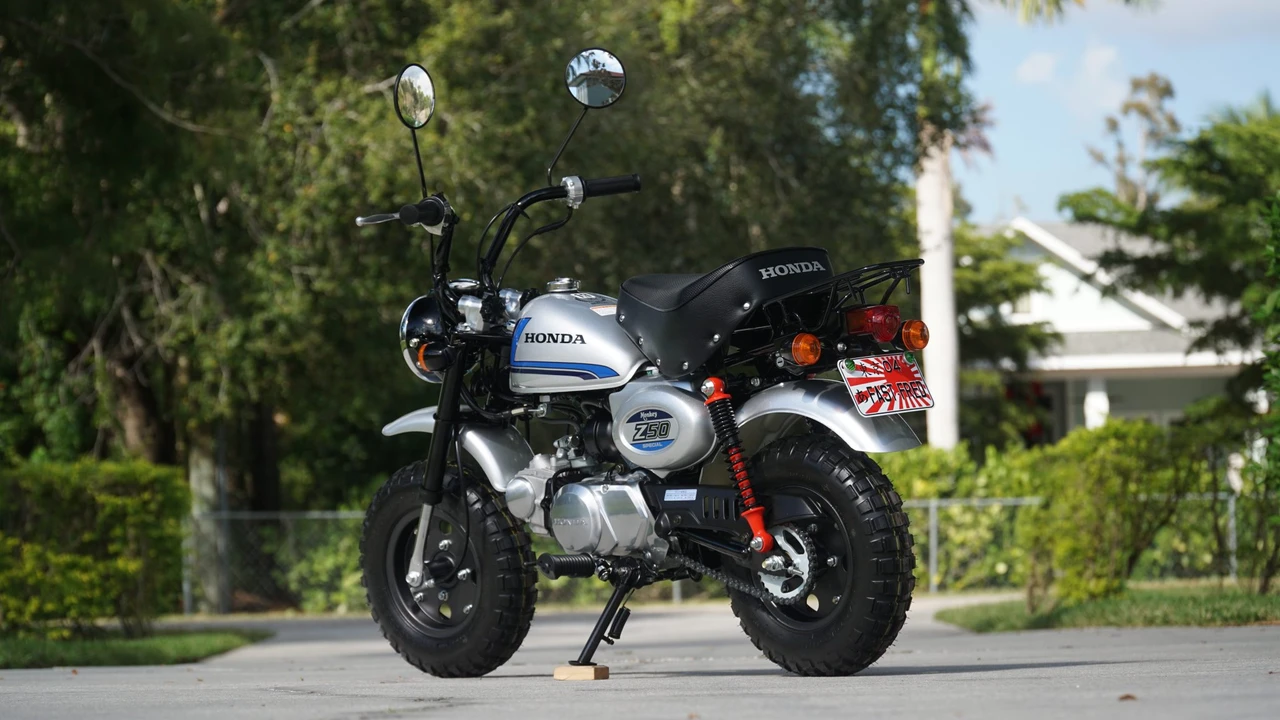 2004 Honda Motorcycles - Image 13 of 31