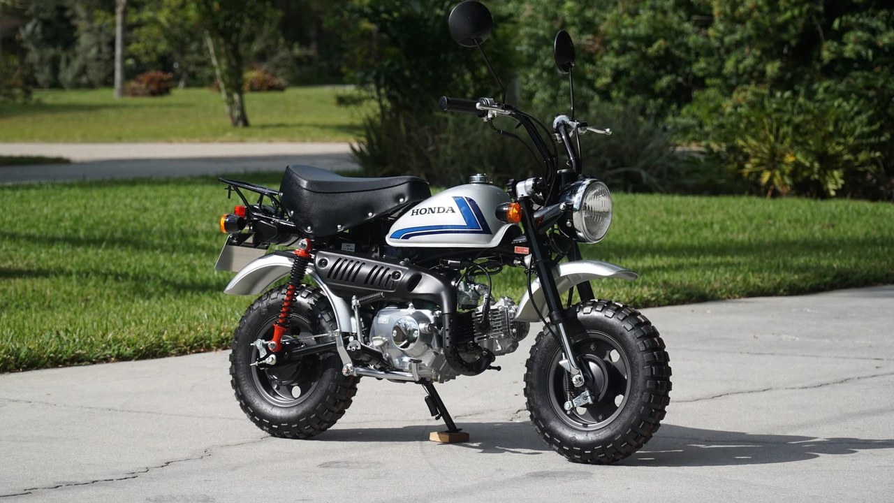 2004 Honda Motorcycles - Image 4 of 31