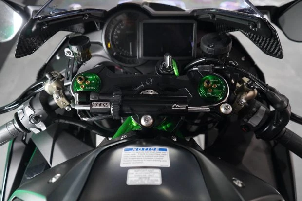 2025 Kawasaki Ninja - Image 4 of 6