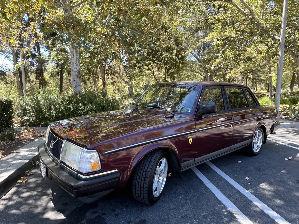 1993 Volvo 200 Series - Image 4 of 23
