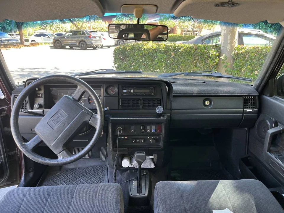 1993 Volvo 200 Series - Image 14 of 23