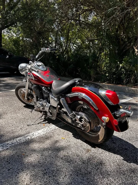 2002 Suzuki - Image 6 of 11