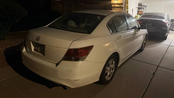 2008 Volvo V70 3rd Gen - Image 14 of 17