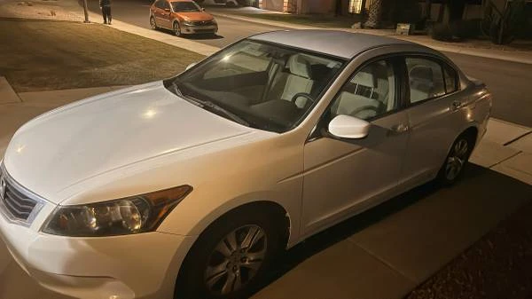2008 Volvo V70 3rd Gen - Image 12 of 17