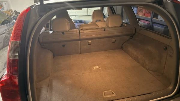2008 Volvo V70 3rd Gen - Image 6 of 17