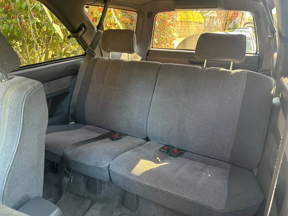 1990 Toyota 4Runner 2nd Gen - Image 11 of 17
