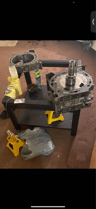 Parts & Memorabilia Engines - Image 3 of 3