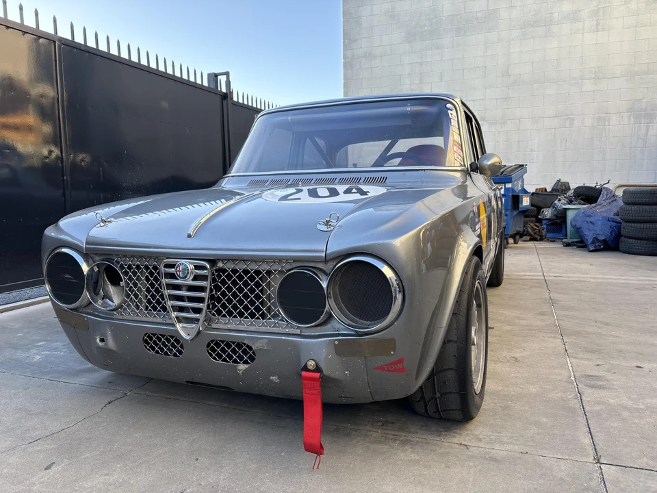 1968 Alfa Romeo Giulia Sprint GTA - Image 12 of 31