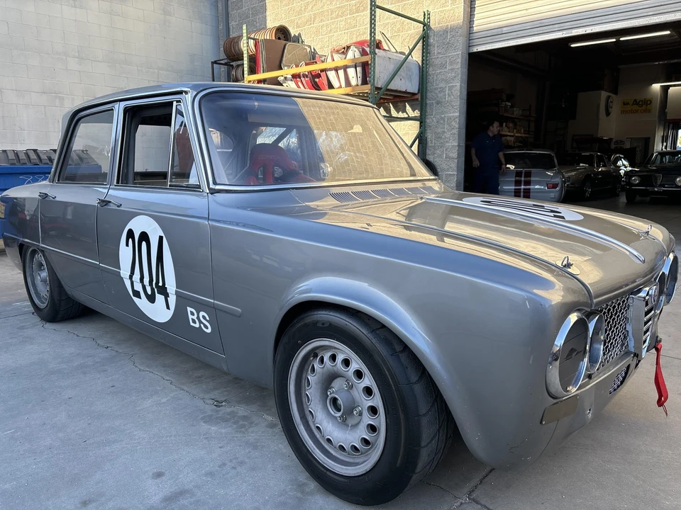 1968 Alfa Romeo Giulia Sprint GTA - Image 18 of 31