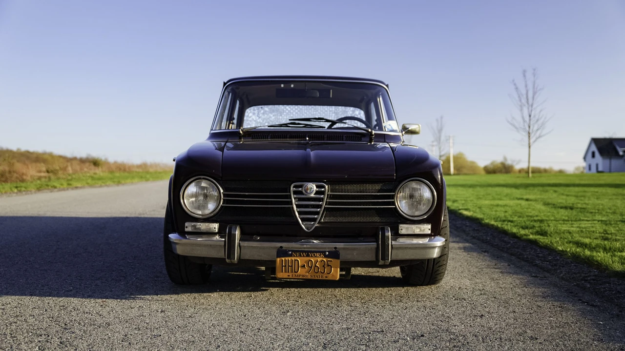 1969 Alfa Romeo GTA 1300 Junior - Image 6 of 31