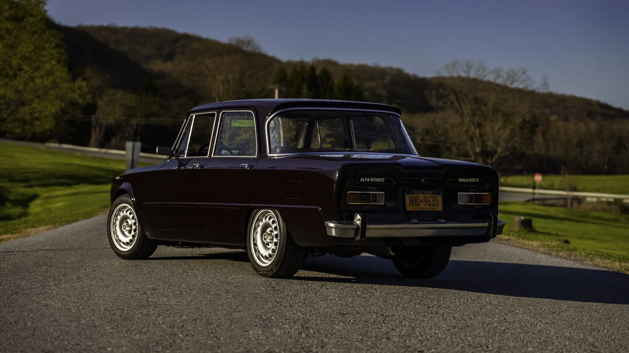 1969 Alfa Romeo GTA 1300 Junior - Image 23 of 31