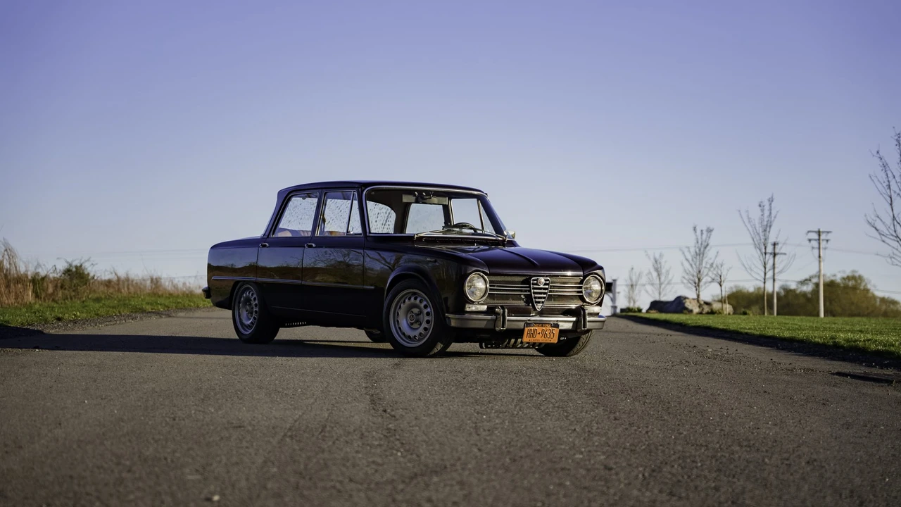 1969 Alfa Romeo GTA 1300 Junior - Image 15 of 31