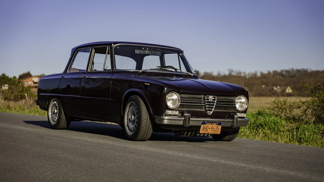 1969 Alfa Romeo GTA 1300 Junior - Image 14 of 31