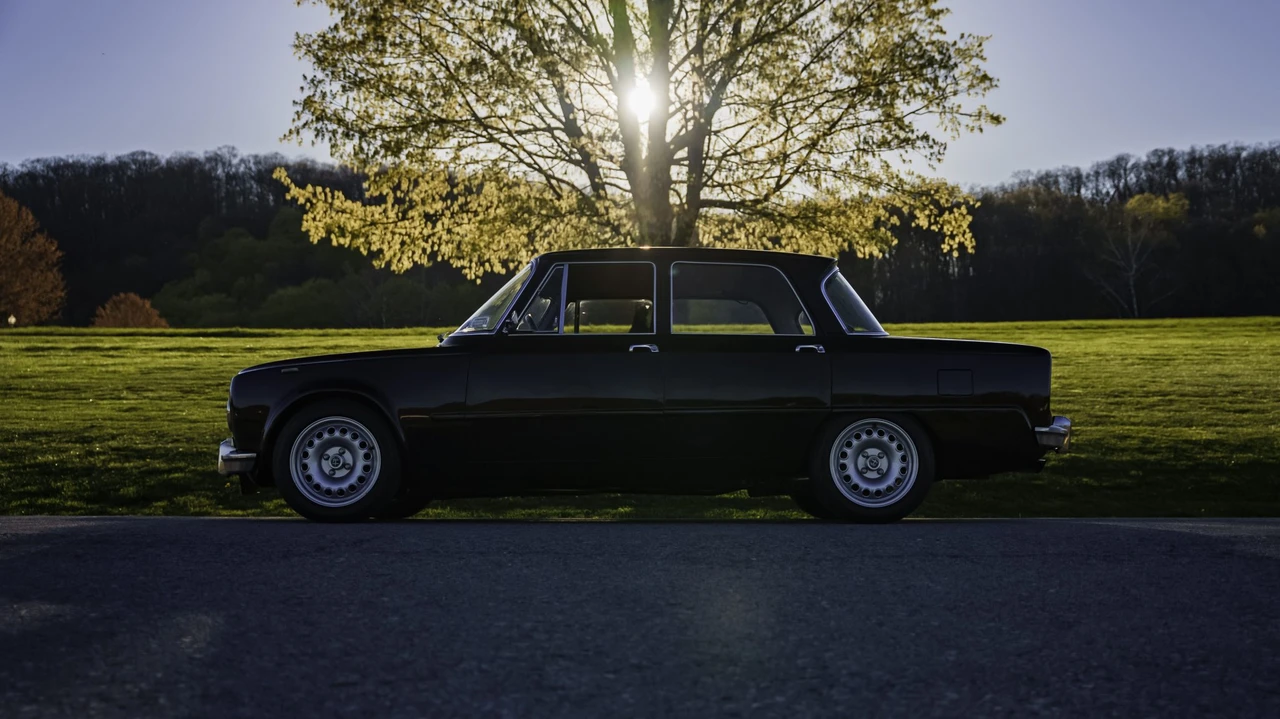 1969 Alfa Romeo GTA 1300 Junior - Image 28 of 31