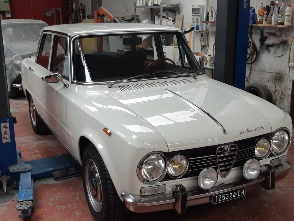 1969 Alfa Romeo Giulia Sprint GTA - Image 20 of 31