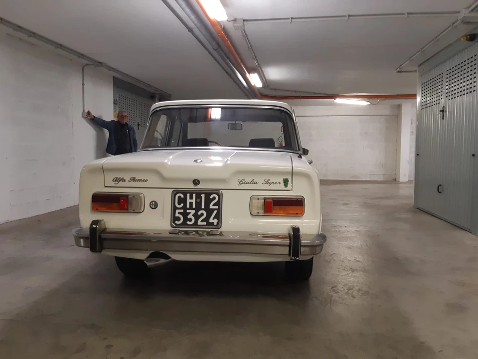 1969 Alfa Romeo Giulia Sprint GTA - Image 28 of 31