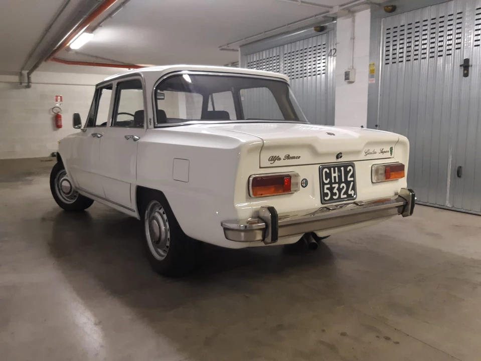 1969 Alfa Romeo Giulia Sprint GTA - Image 29 of 31