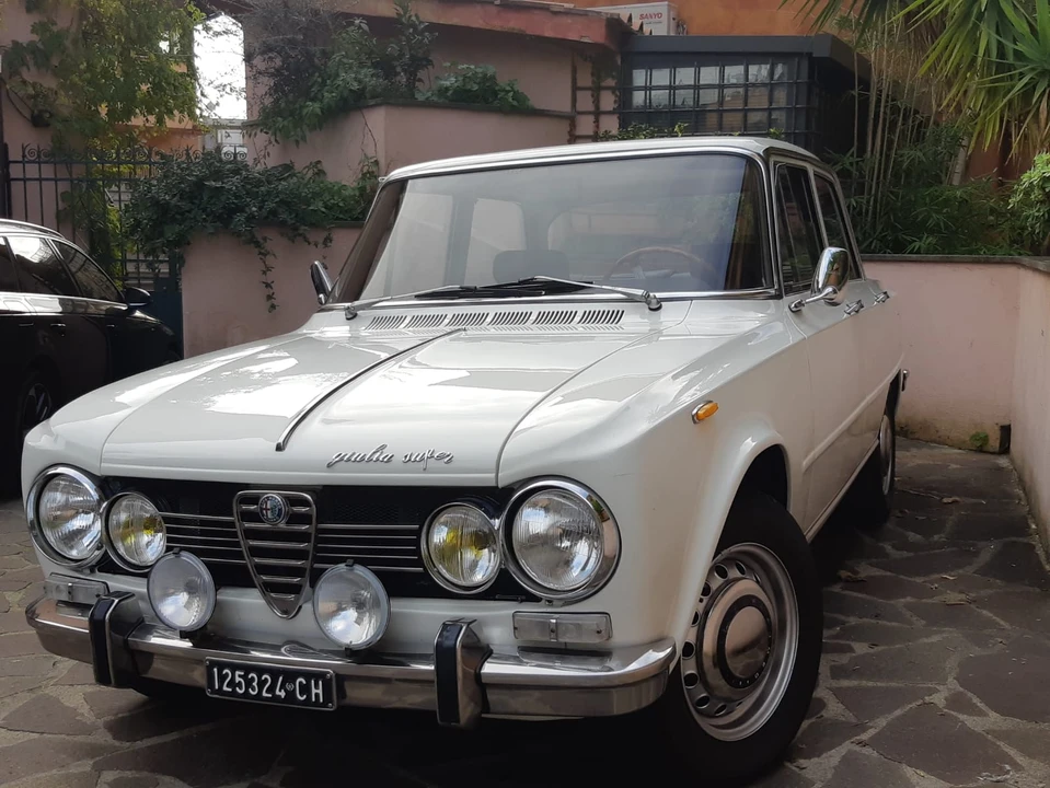 1969 Alfa Romeo Giulia Sprint GTA - Image 3 of 31
