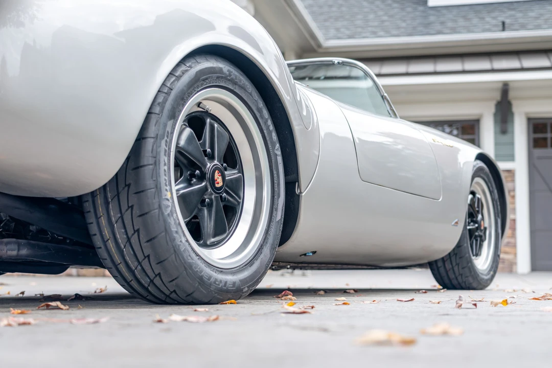 Porsche 550 - Image 21 of 31