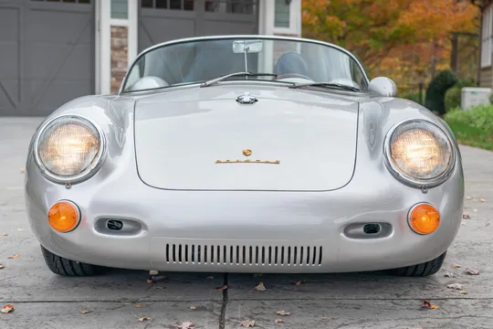 Porsche 550 - Image 4 of 31