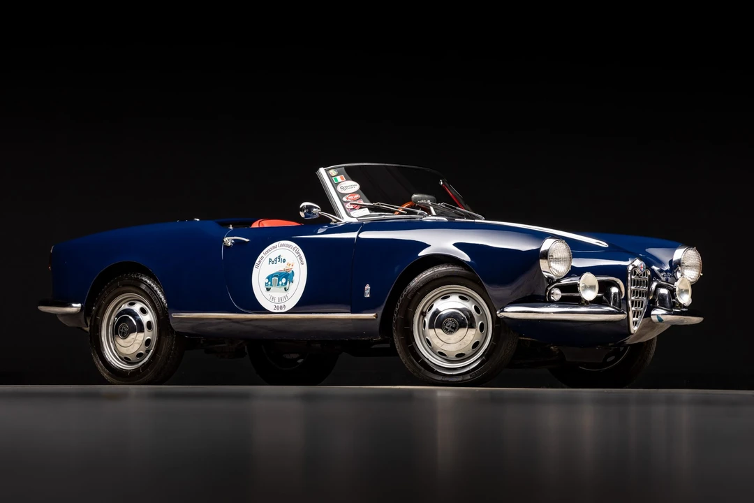 1957 Alfa Romeo Giulietta - Image 30 of 31
