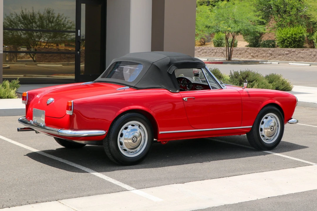 1960 Alfa Romeo Giulietta - Image 21 of 31