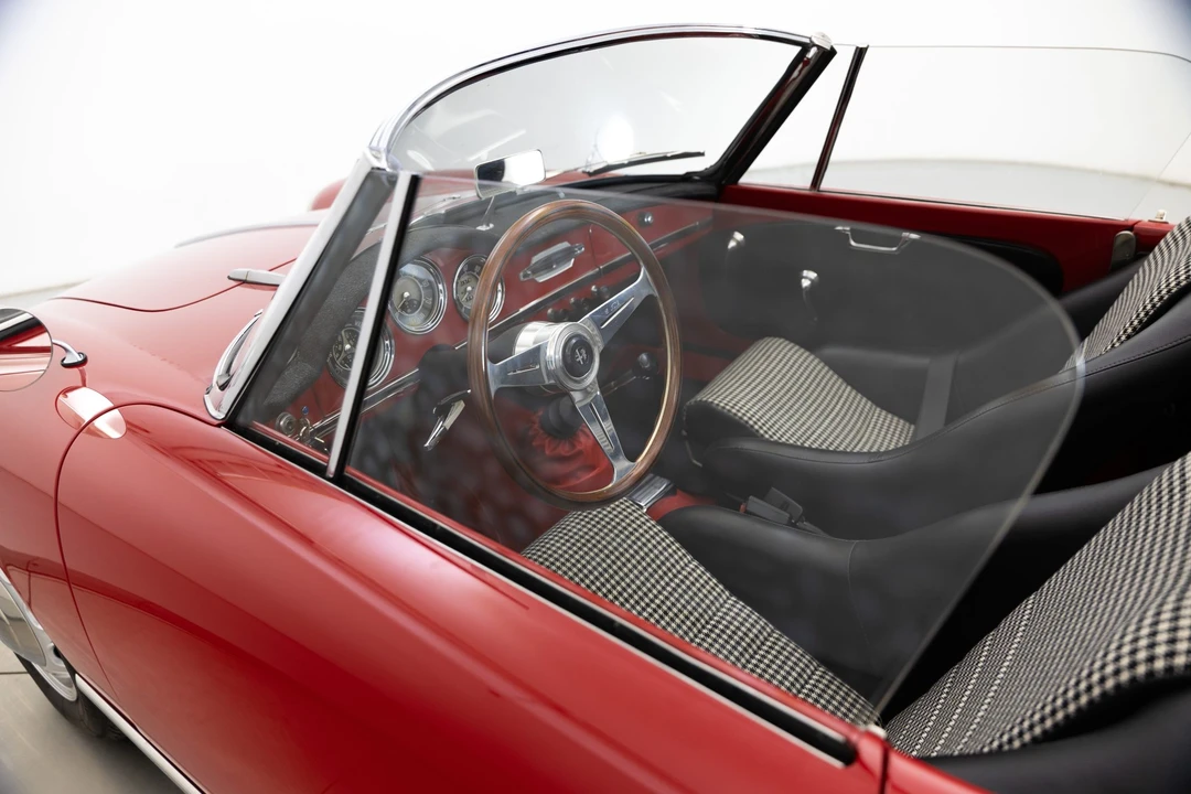 1960 Alfa Romeo Giulietta - Image 27 of 31