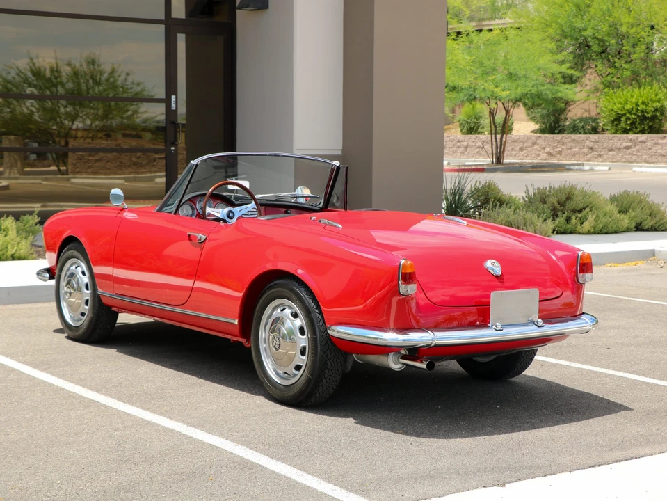 1960 Alfa Romeo Giulietta - Image 13 of 31