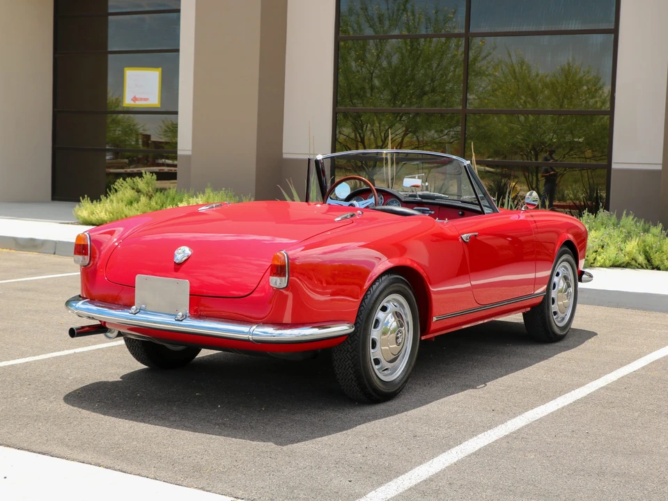 1960 Alfa Romeo Giulietta - Image 10 of 31