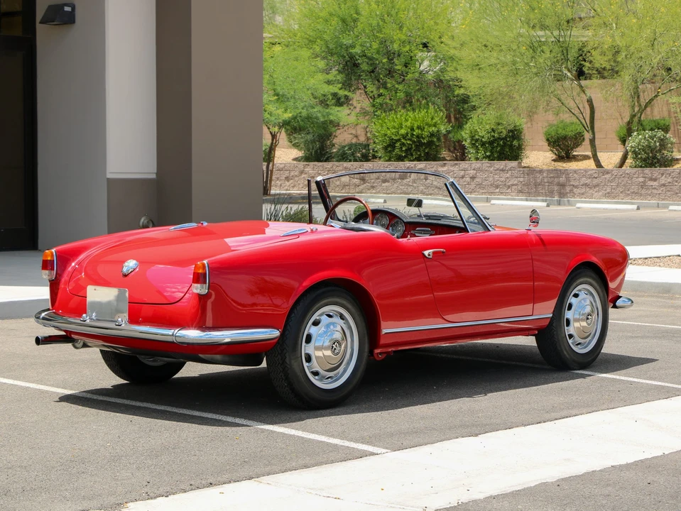 1960 Alfa Romeo Giulietta - Image 9 of 31
