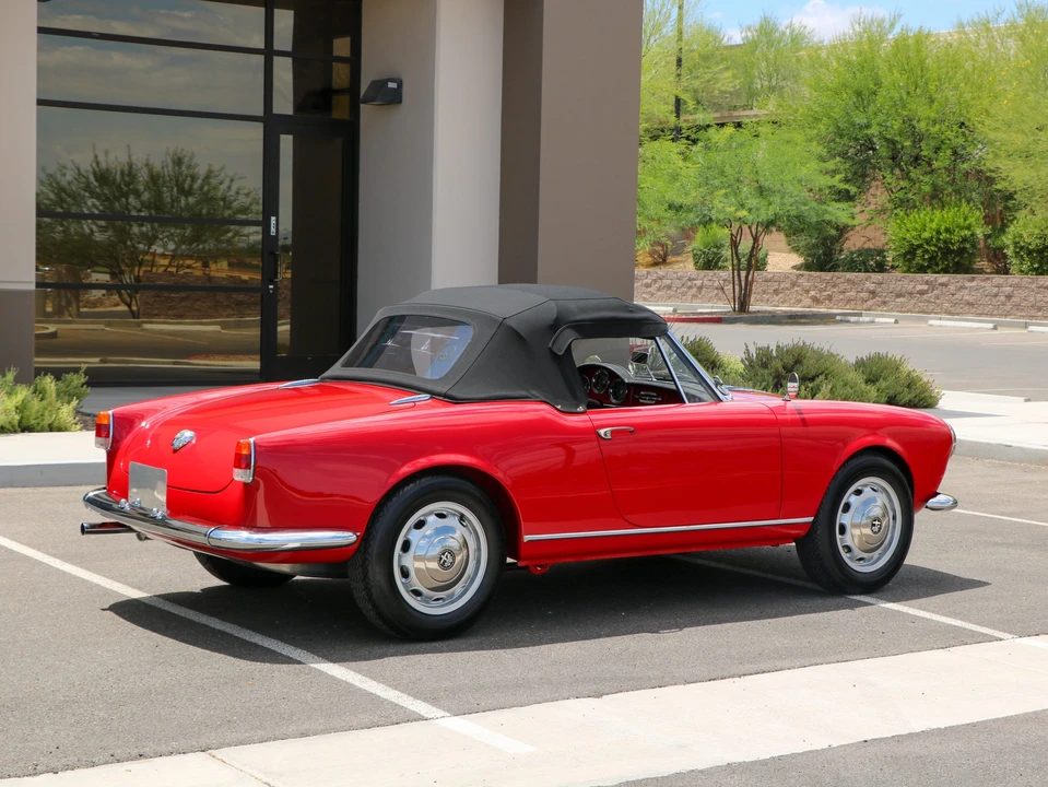 1960 Alfa Romeo Giulietta - Image 20 of 31