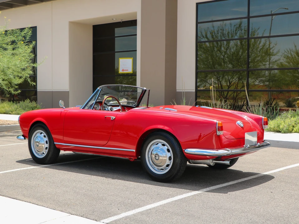 1960 Alfa Romeo Giulietta - Image 14 of 31