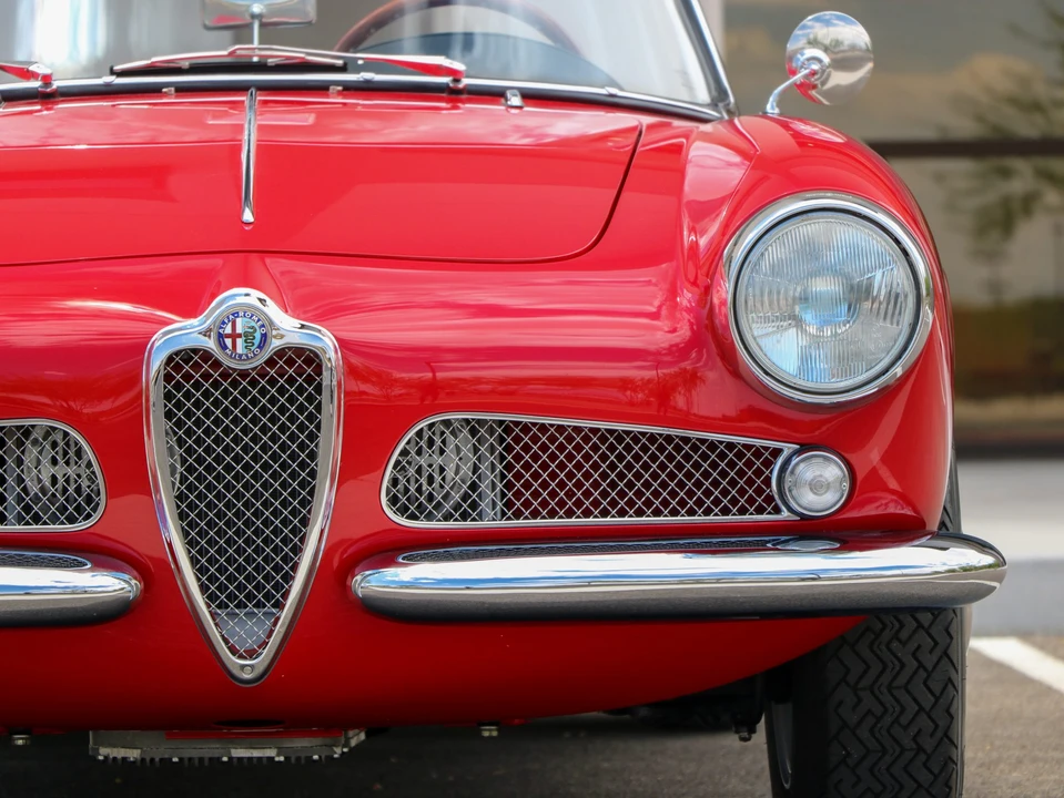 1960 Alfa Romeo Giulietta - Image 29 of 31