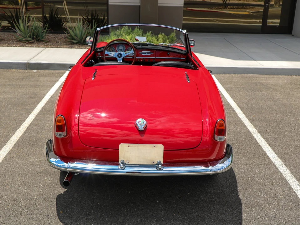 1960 Alfa Romeo Giulietta - Image 11 of 31