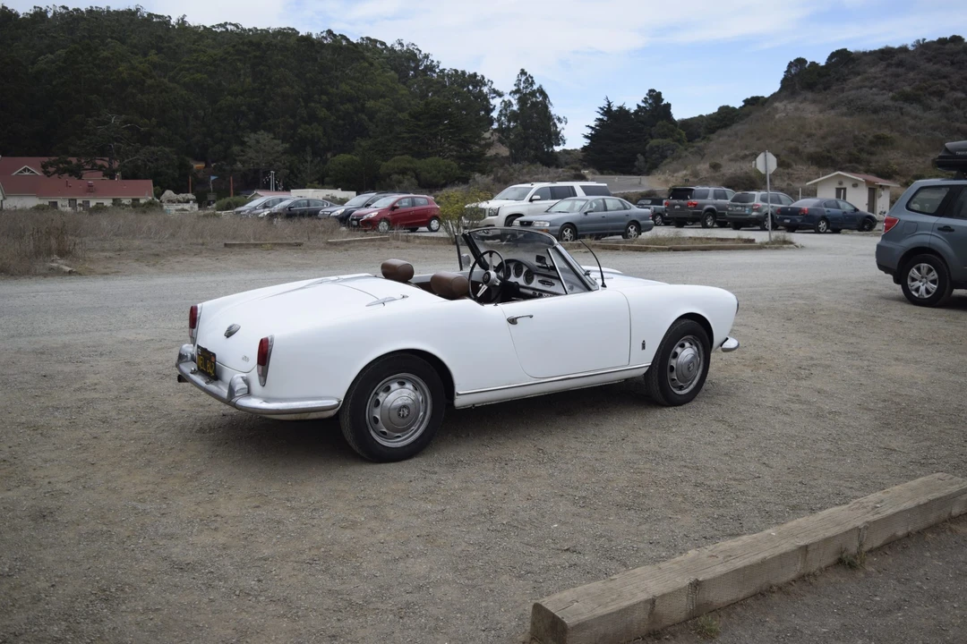 1963 Alfa Romeo Giulietta - Image 13 of 31