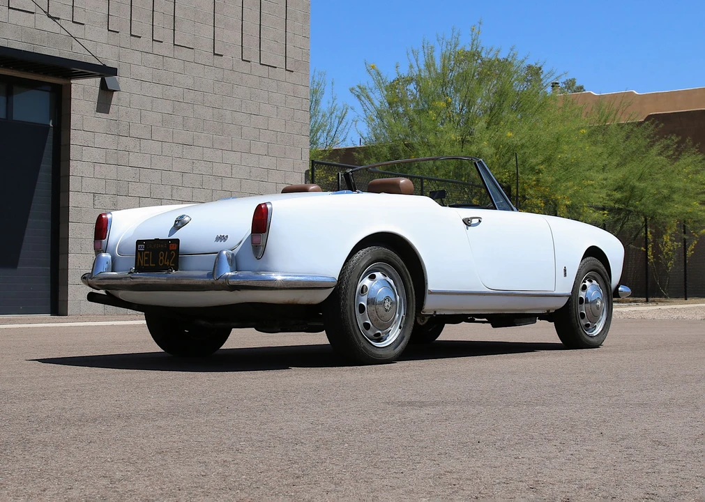 1963 Alfa Romeo Giulia - Image 11 of 31